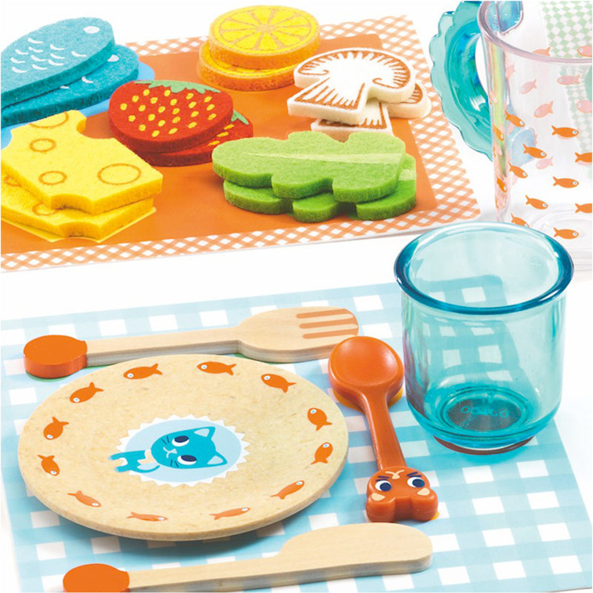 a-la-mesa-gatitos-djeco2